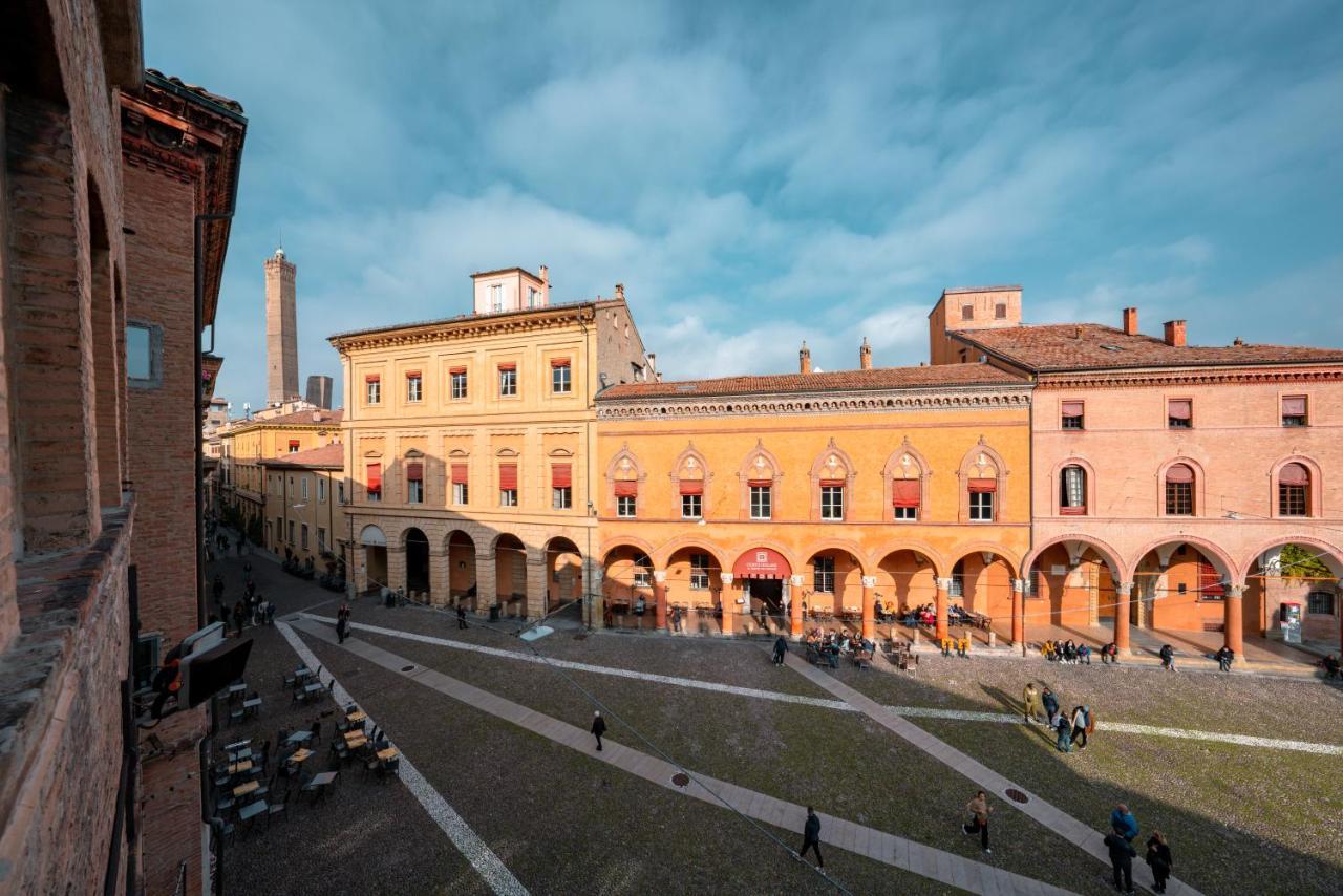 Piazza Santo Stefano Con Vista Appartement Bologna Buitenkant foto